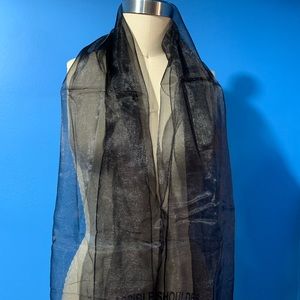NWOT. Scarf.   Sheer.
